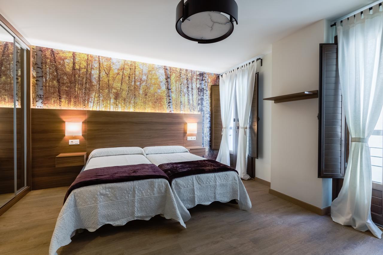 Hostal Arriola Granada Bagian luar foto