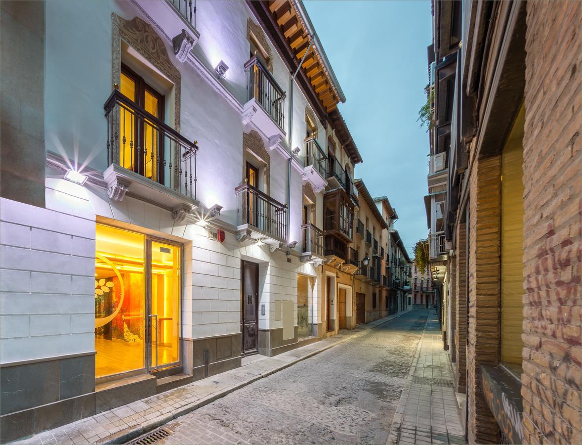 Hostal Arriola Granada Bagian luar foto
