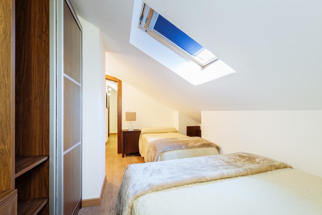 Hostal Arriola Granada Bagian luar foto